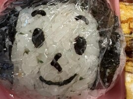 3児の母の人気芸人、「私が唯一できるキャラ弁」エモいおにぎりに「懐かしい笑」「世代ですかねー」の声！