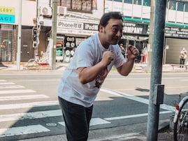 【最速レビュー】元ジャンポケ斉藤慎二被告のバームクーヘンを買ってみた。意外なおいしさに驚く