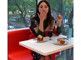 「可愛さが変わらない」45歳・蛯原友里、美脚際立つプライベート？ ショットに反響「全てがオシャレ」