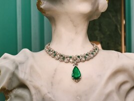 PR投稿で炎上。“ブルガリショック”広がる「マーケティング敗北し過ぎだろ」「案件ばら撒いてるんだ…」