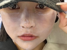 「たすけて至急」美人アイドル、衝撃の姿に賛否両論。「かわいすぎる事故」「完全にただの自業自得」