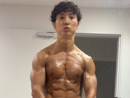 「これはヤバいやろ」コロチキ西野、衝撃の筋肉ビフォーアフター公開！ 「いや普通にスゴすぎるだろw」