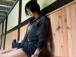 「全てにおいて目の保養」柴咲コウ、レア過ぎる美太もも際立つ美脚ショット公開「自撮りたくさん嬉しい」