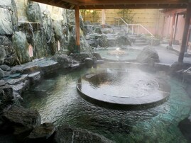 岡山県で「外国人観光客にすすめたい温泉地」ランキング！ 2位「湯郷温泉」、1位は？