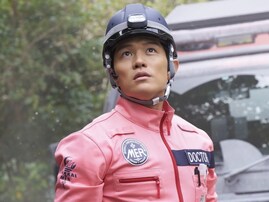 舞台に合っていると思う40代男性俳優ランキング！ 「鈴木亮平」を大差で抑えた1位は？