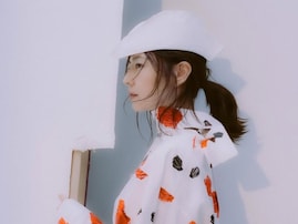 「違った雰囲気のまさみさん美しすぎる」長澤まさみ、モデルショットに反響「同年代とは思えぬ美貌」