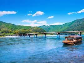 【2025年調査】「川・渓谷が印象的な都道府県」ランキング！ 同率2位「岐阜県」「高知県」、1位は？