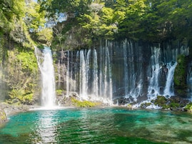 好き＆行ってみたい「静岡県のパワースポット」ランキング！ 2位は「白糸の滝」、1位は？
