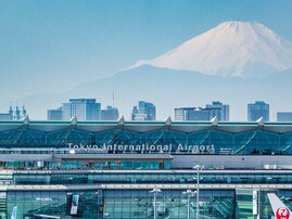 【2025年調査】「好き・行ってみたいと思う空港」ランキング！ 2位「羽田空港」を抑えた1位は？