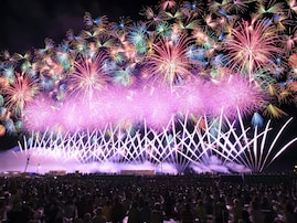 県外からでも行く価値があると思う「東北・北海道の花火大会」ランキング！ 同率2位「仙台七夕花火祭」「青森花火大会」、では1位は？