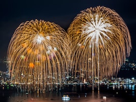 スケールが桁違いな「九州の花火大会」ランキング！ 「サマーナイト大花火大会」を抑えた圧倒的1位は？