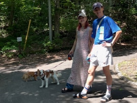 「ラブラブですね」村上佳菜子、イケメン夫とのプライベートショットを公開！ 「みんな超楽しそう」