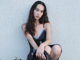 「最高！」水原希子、ボディライン＆美脚際立つキャミワンピ姿を披露「すばらしい！」「すごく美しい」