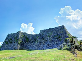 沖縄県民が選んだ「住みここち（自治体）」ランキング！ 2位「中頭郡中城村」、1位は？【2025年最新】