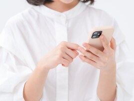 「子どもがずっとスマホ…」夏休みの親の悩み、どう解決？ 家庭教育のプロが教える3つのルール