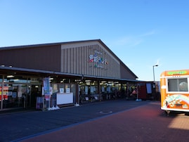 グルメが魅力的だと思う大阪府の道の駅ランキング！ 2位「愛彩ランド（岸和田市）」を抑えた1位は？【2025年調査】