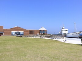 好き＆行ってみたい「関東地方の車中泊スポット」ランキング！ 千葉県の「道の駅ちくら 潮風王国」を抑えた1位は？