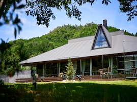 【楽天トラベルセール】「山荘　天の里」が今だけ特別価格に！ 高野山麓で過ごす大人の隠れ家【8月25日】