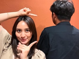 お笑い芸人の娘、“共演NG”の親子ショット公開。夫撮影＆SNSで初公開「驚きました」「好感度爆上がりです」