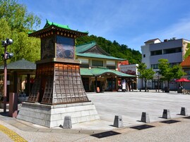 好き＆行ってみたい「北陸地方の温泉」ランキング！ 2位「山中温泉（石川県）」を抑えた1位は？【2025年調査】