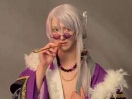 「え、これ俊くん⁉」人気アイドル、“初めてのガチコスプレ”姿に驚きの声！ 「これは才能ありすぎ」