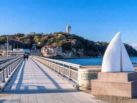 神奈川県民が選んだ「街の幸福度が高い駅」ランキング！ 2位「片瀬江ノ島」、1位は？【2025年最新】