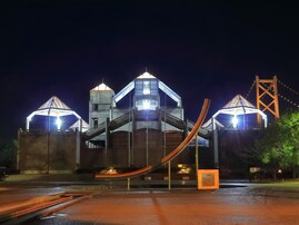 旅の目的地にしたいと思う「香川県の道の駅」ランキング！ 2位「瀬戸大橋記念公園」、1位は？【2025年調査】