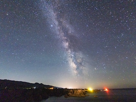 好き＆行ってみたい「新潟県のお月見スポット」ランキング！ 「佐渡島 尖閣湾」を抑えた同率1位は？【2025年調査】