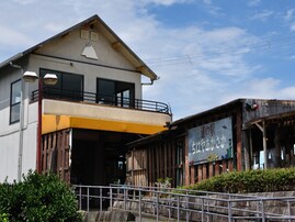 旅の目的地にしたい「大阪府の道の駅」ランキング！ 2位「ちはやあかさか」、1位は？【2025年調査】