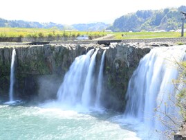 旅の目的地にしたいと思う「大分県の道の駅」ランキング！ 2位「原尻の滝」、1位は？【2025年調査】