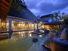 【楽天トラベルスーパーSALE】「別府温泉　ホテル白菊」が今だけ特別価格に！上質な源泉かけ流しと旬の会席料理を堪能【9月11日】