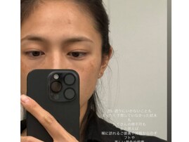 「川口春奈どうした…？」意味深ストーリーズに心配の声「だいぶSNS疲れしとるね」「意外とシミはあって安心した」