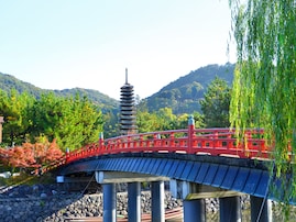 子育てしやすいと思う京都府の市町村ランキング！ 「宇治市」を上回る圧倒的1位は？【2025年最新】