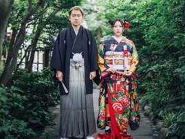 「ネタじゃない？」エレガント人生、“交際0日婚”発表！ 「最高にお似合い」「夫婦漫才ができますね」