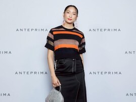 杏、ミラノで“モデルさん当時と変わらないスタイル”公開！ 「やっぱり天性のもの」「圧倒的美」