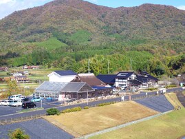 秋に行きたいと思う「広島県の道の駅」ランキング！ 2位「リストアステーション」を抑えた1位は？【2025年調査】