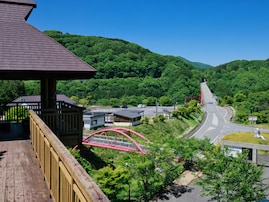 秋に行きたいと思う「島根県の道の駅」ランキング！ 2位「奥出雲おろちループ」を抑えた1位は？【2025年調査】