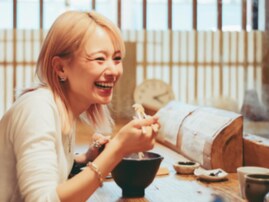 「ラブラブ夫婦じゃん」山本舞香、夫・Hiroとの2ショットで“のろけ”！「可愛いデート」「嬉しそうな舞香ちゃん」