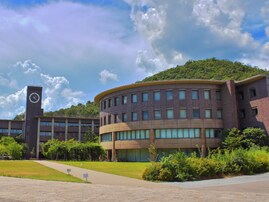 関関同立の中で「最も優秀な学生が多いと思う大学」ランキング！ 2位「立命館大学」、1位は？ 【2025年調査】