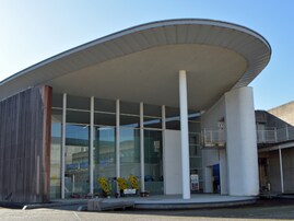 遠方からでも行きたいと思う「富山県の道の駅」ランキング！ 2位「ウェーブパークなめりかわ」、1位は？