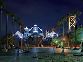 遠方からでも行きたいと思う「香川県の道の駅」ランキング！ 2位「瀬戸大橋記念公園（坂出市）」を抑えた1位は？【2025年調査】