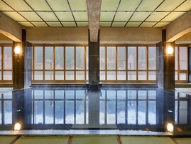 【楽天トラベル売れ筋1位】「下呂温泉　小川屋」は趣の異なる5つの湯処で湯めぐりを楽しめる【10月10日】