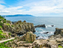 秋に行きたい「福井県の絶景ドライブスポット」ランキング！ 2位は「東尋坊周辺ルート」、1位は？