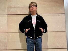 「素晴らしい映画でした」木村拓哉、プライベートで“思い立って”映画館へ！ 格好いい秋ファッションも公開