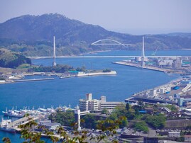 宮城県で「ふるさと納税の返礼品が魅力的」と思う市ランキング！ 2位「気仙沼市」を抑えた1位は？【2025年調査】