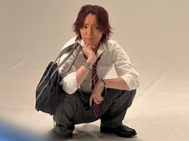 「平成一桁ガチババア大歓喜」人気芸人、平成男子に大変身！ 「リプトンのレモンティー持ってそう」