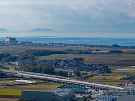 滋賀県民が選んだ「街の幸福度（自治体）」ランキング！ 2位「米原市」、1位は？【2025年最新】