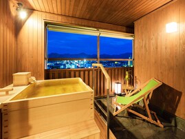 【楽天トラベルセール】「湯田温泉　西の雅　常盤」が今だけ特別価格に！ 名物女将劇場と六つの湯巡りを満喫【11月10日】