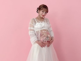 「7人生活スタート」辻希美、家族全員集合ショット公開＆書籍発売も「子育に正解は無い」「18年間の気持ち」