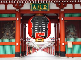 好き＆行ってみたい「東京都の寺社仏閣」ランキング！ 2位「浅草寺」を抑えた1位は？ 【2025年調査】